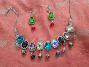 Stunning Multi-Color Stone Necklace &amp; Earrings Set
