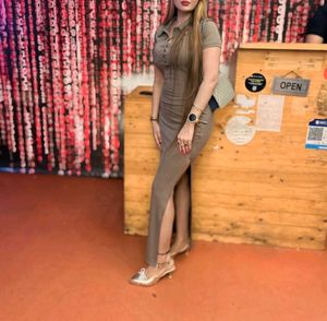 Chic Button-Up Ribbed Dress small size