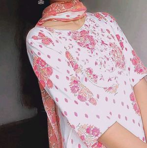 Elegant Printed Kurta Set