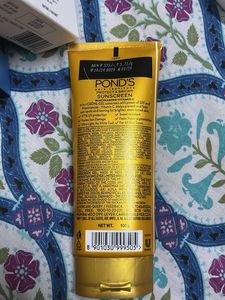 Pond's Sun Miracle SPF 50