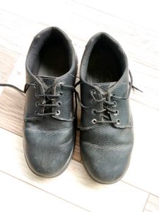 safety shoes