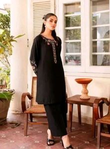 Midnight Elegance Embroidered Kurta with pant Set
