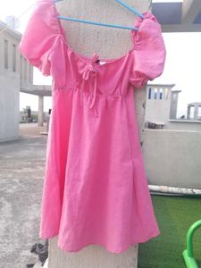 H&amp;M Pink women puffy sleeves dress