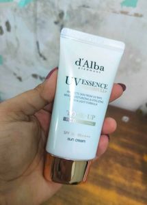 d'Alba UV Essence Sun Cream SPF 50+