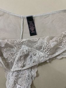 Lace Bra with Front Clasp