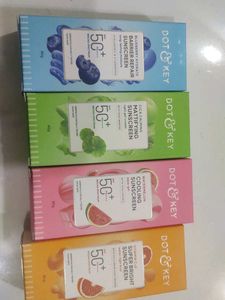 DOT & KEY Sunscreen (Set of 4)