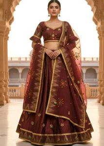 Maroon Embroidered Choli 💓
