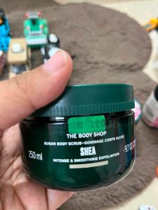 The Body Shop Shea Sugar  Scr