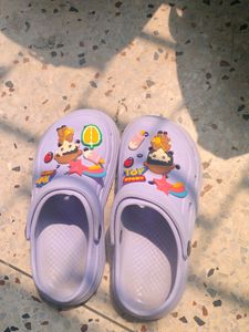 Crocs(Price Dropped 🔥🔥🔥)