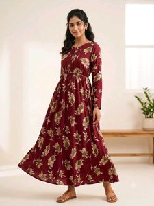 Elegant  Maroon floral flared gown | XL❤️‍🩹