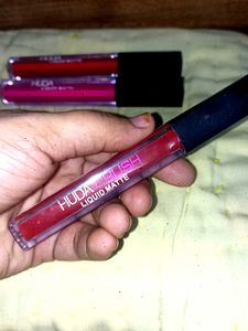 Huda Beauty Liquid Lipsticks Bundle
