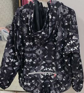 Geometric Print Hooded Jacket