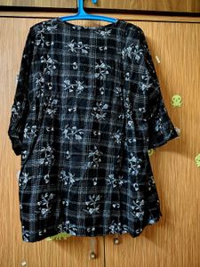 Chic Black &amp; White Plaid Floral Kurta