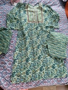 Green kurta sets with pant and dupatta