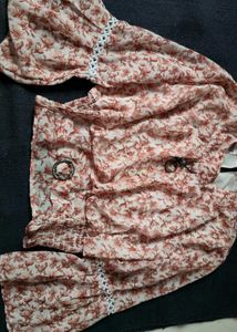 Chic Floral Print Blouse