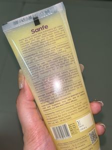 Sanfe Kesar Instant Glow Exfoliating Gel