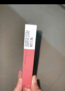 Maybelline  Lipsticks trio UNUSED +1free lipstick