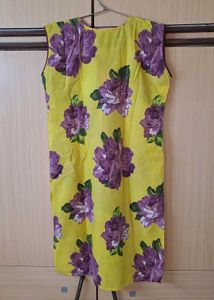 🌻Yellow Floral Sleeveless Kurta
