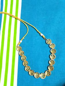 Silver Tone Necklace