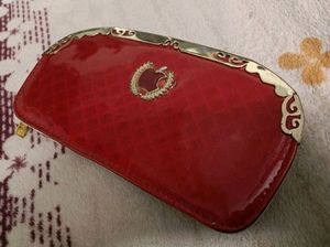 Red Clutch