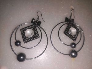 Stylish Hoop Earrings with Gemstone Detail