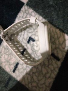 Peril White Wrist Watch