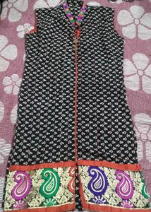 “Stylish|Black Sleeveless|Traditional|Ethnic Kurti