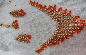 Stunning Orange & Crystal Jewellery Set 11