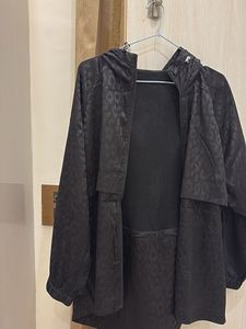 Black Leopard Print windcheater