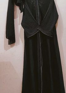 Black Abaya dubai