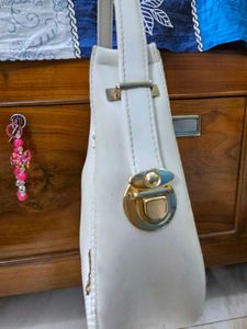 Chic White Shoulder Bag