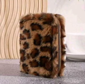Leopard Faux Fur Pouch 🤎