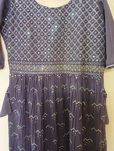 Elegant Embroidered Niyra Set with Dupatta