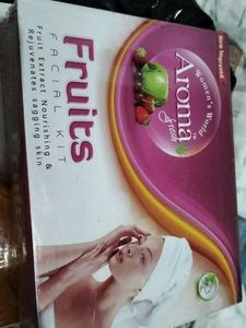 Aroma Fresh Fruit Facial