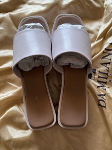 Chic Blush Pink Slide Sandals