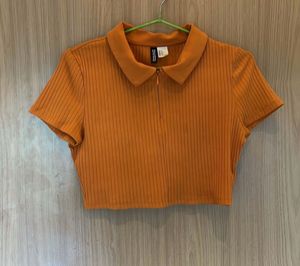 H&M - Ribbed Cropped Polo Top