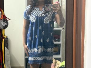 Chikankari kurta/dress