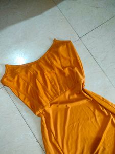 Orange Maxi Dress with Slits🌺🪞🐚🦪