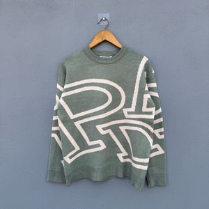 Stylish Green Graphic Print Sweater