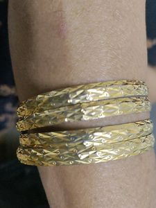 Elegant Gold Bangles Set