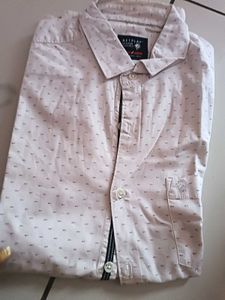 Men's Stylish Printed Shirt(like new)