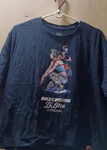 Skechers waist length T-Shirt🐈‍⬛