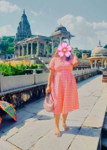 Chic Pink & White Striped Midi Dress