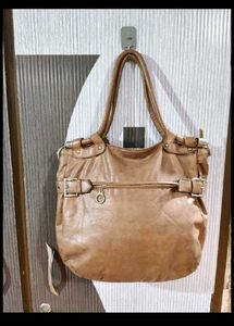 Stylish Brown Leather Shoulder Bag