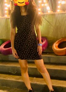 Qutie Floral Print Spaghetti Strap Mini Dress