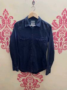 American Eagle Classic Denim Shirt