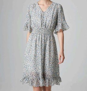 Charming Floral Print Dress