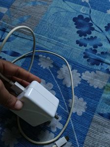 Realme Mobile Charger &amp; Cable