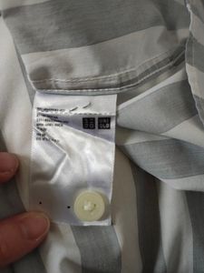 Uniqlo !! light weight Striped Short-Sleeve Button