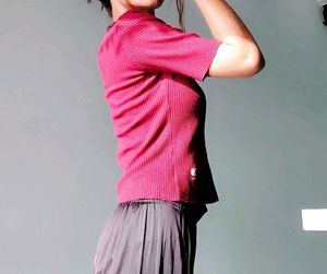 Chic Ribbed Maroon Top